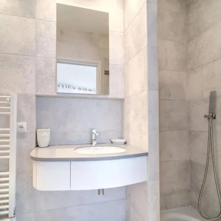 Ref 774 - Old Port - Sea View Partment For Rent Apartament